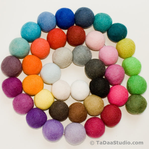 4 cm Wool Felt Ball Color Chain - 42 colors