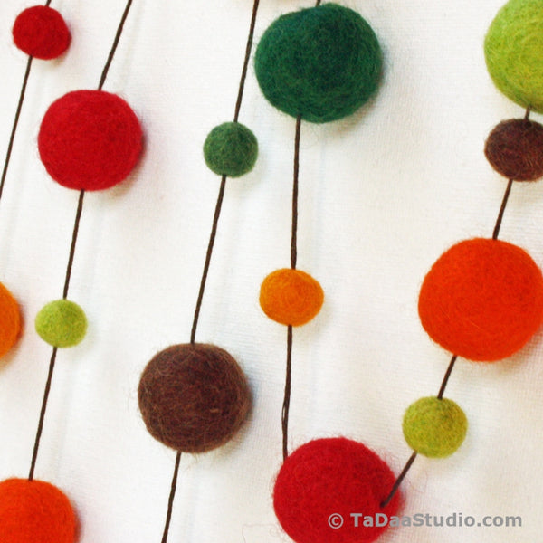4 cm Wool Felt Ball Chain byTaDaa Studio – TaDaa! Studio